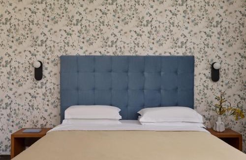Plepi Resort | Hydra Beach Resort