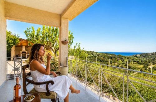 Oxilithos Apartment | Sea View Retreat