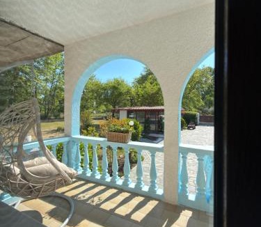 Aristotelis House | Villa Pilgrimos