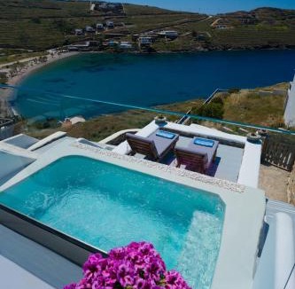 Kithnos Villa | Vista Mare Suites