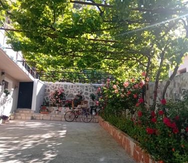 Gjirokaster Villa | Villa Gimi