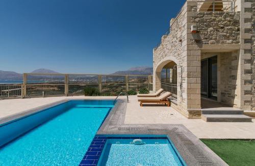 Kamilari Villa | Villa Ovgoro - Luxury 3-Level Villa with Heated Pool, Jacuzzi and Panoramic Views