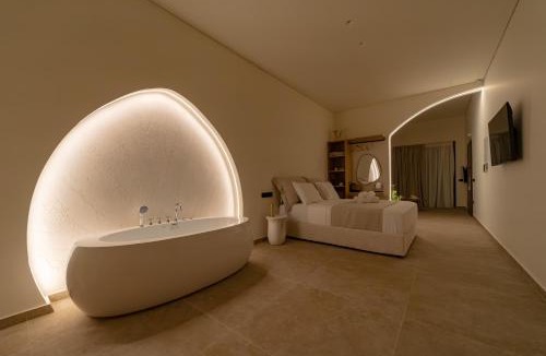 Petroupoli Apartment | Aelia Suite Romantic Jacuzzi Retreat Private Stay