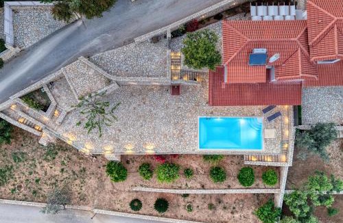 Kefalari Villa | Apollo Romantic Sea View Villa