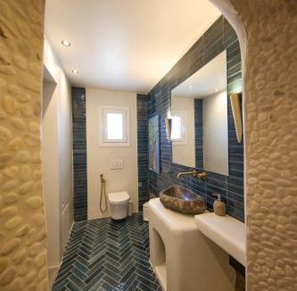 Kithnos House | EMERALD Villa