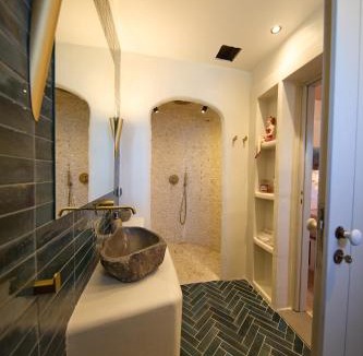 Kithnos House | EMERALD Villa