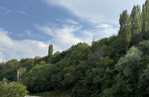 Mitrovicë Hotel | Hotel Lux