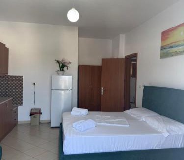 Ksamil Apartment | Villa Dion