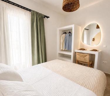 Piso Livadi Villa | Villa Sofia Traditional Cycladic living