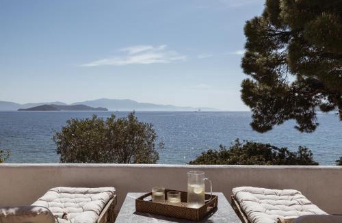 Achladies Villa | Villa Anthea - Seafront 3-bedroom house