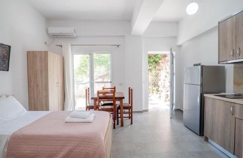 Ksamil Apartment | Vila Antonio