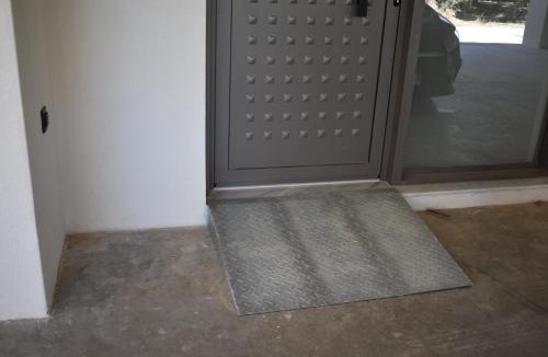 Agios Dimitrios Apartment | Kyomi Suites 1