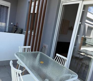 Paralia Ofryniou Apartment | Perla Azure Residence Ofrynio