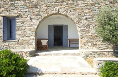 Agios Romanos Apartment | Rosalie Home - Aegean Haven