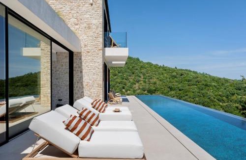 Petaleia Villa | Villa Orama Corfu