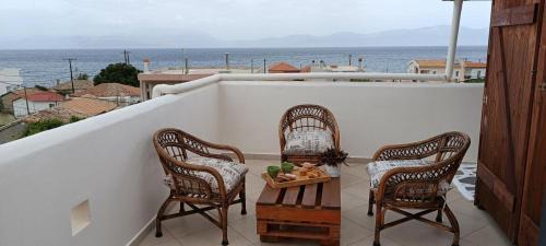 Xylokastro-Evrostina Apartment | Local Paradise Xilokastro