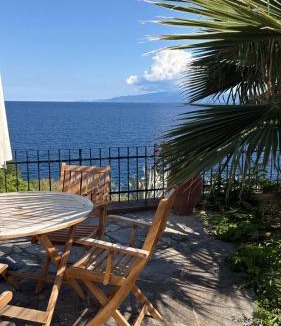Pirgadikia House | Athos Cape Traditional House