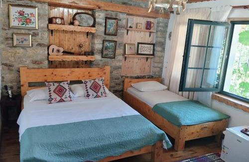 Gjirokaster House | "Villa 70" Guesthouse