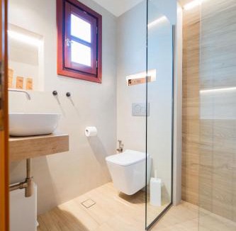 Kini Apartment | Ligaries