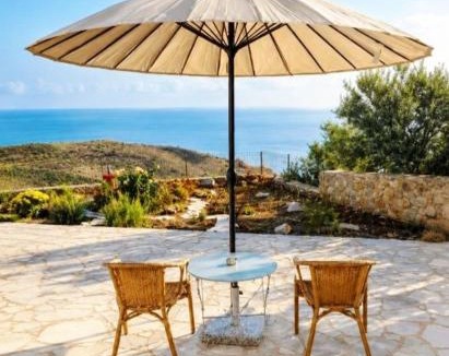 Omales House | Ελαιόλιθοι Μάνη Villas