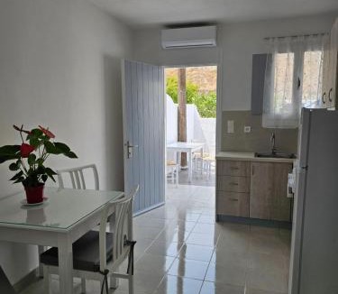 Exo Gialos Hotel | Porto Castello