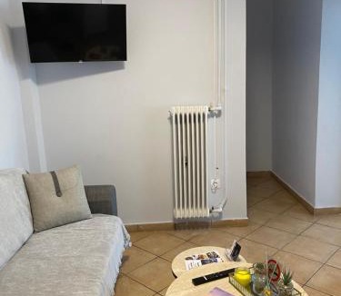 Chios Town Apartment | MarSia Apartment
