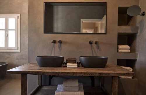 Agios Prokopios Villa | Luxury Naxos Villas Elegant Villa Air Conditioning Private Pool