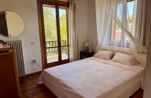 Tanagra Apartment | Zeba apartment 250m from the Sea