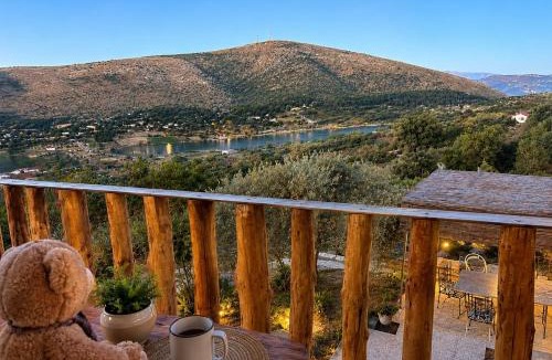 Berat House | Villa Monte Shpirag