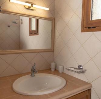 Kato Stalos Villa | Thodorou Sunset Villa