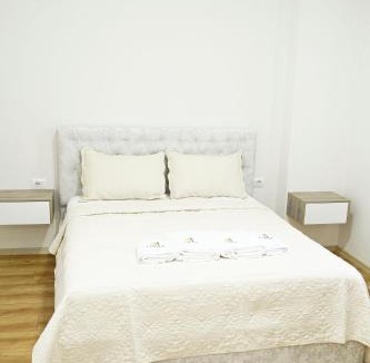 Kamez Apartment | Corner Apartments