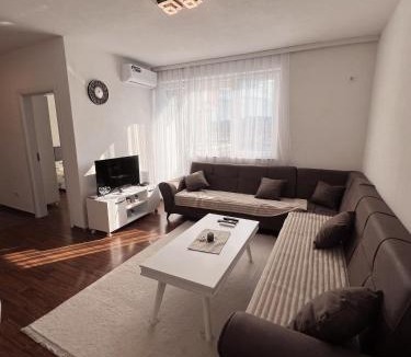 Mejë Apartment | Cozy Stay in the Heart of Gjakova