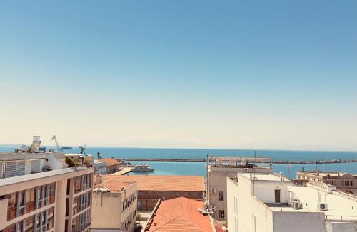 Ladadika Apartment | Blue Elegant Suite