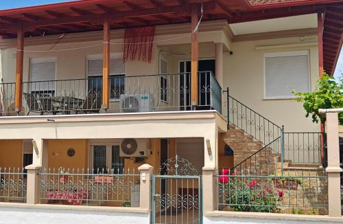 Korinos House | Harys Home