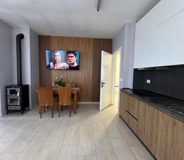 Tushemisht Apartment | River apartment