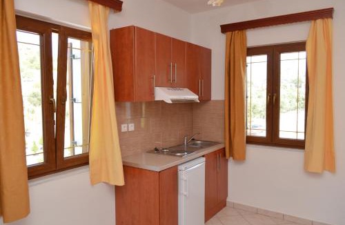 Anaxos Hotel | CHRISTINA's GARDEN