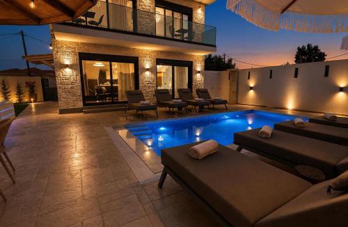 Zakynthos Villa | Amfi Luxury Villa 4BR with Private Pool by Villa Mana Gers