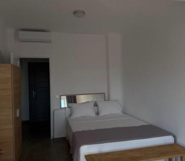 Elia Villa | Villa Viktoria in Elia beach, Mykonos