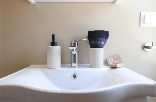 Corfu Town Apartment | Bianca Studio, Casa d' Angelo, Corfu