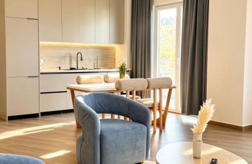 Shengjin Apartment | Skyline Penthouse at Iliyonis Catamaran VI