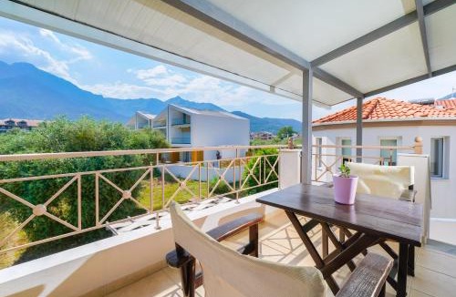 Chrisi Akti Apartment | Pleiades