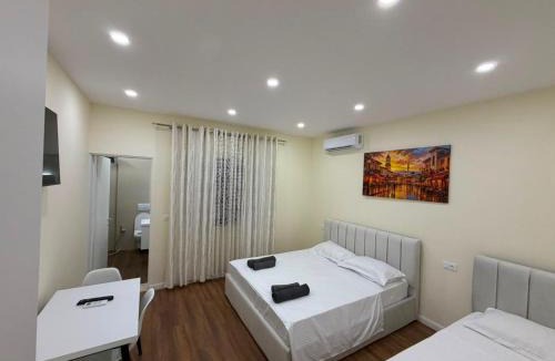 Kashar Apartment | Arlis Apartments - near North and South Terminal