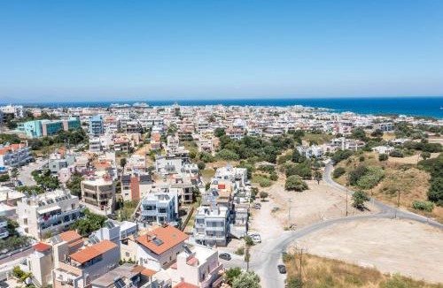 Petaloudes Villa | GPN Sunset House
