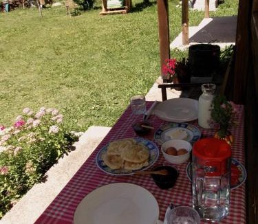 Theth Bed & Breakfast | Guest house Xheni