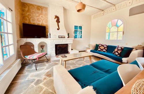 Eretria Villa | Cycladic Villa Eretria