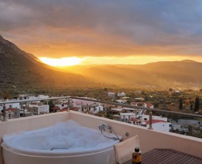 Kato Metochi Apartment | Roza Stone Suite with Hot Tub & Mountain view