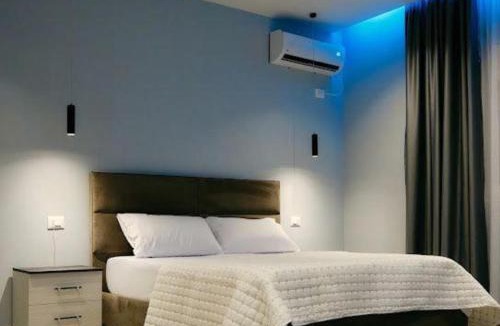 Shkoder Hotel | Lake view