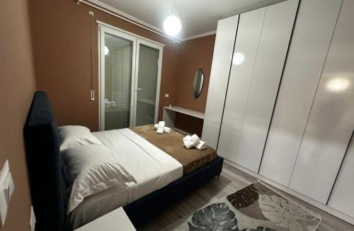 Kamez Apartment | Univers City Apartment 3 , Tirana