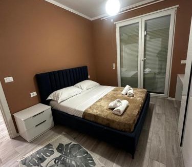 Kamez Apartment | Univers City Apartment 3 , Tirana