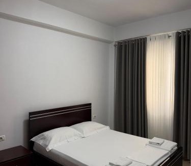 Sarande House | White Villa